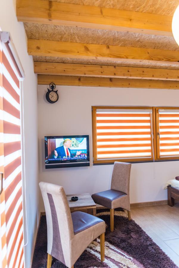 Motel Orhideja Donji Vakuf エクステリア 写真