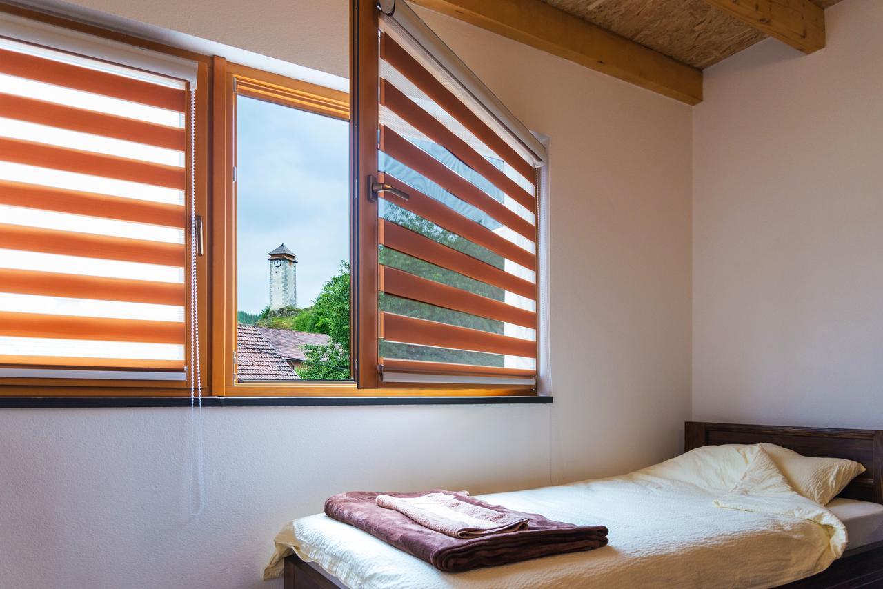 Motel Orhideja Donji Vakuf エクステリア 写真